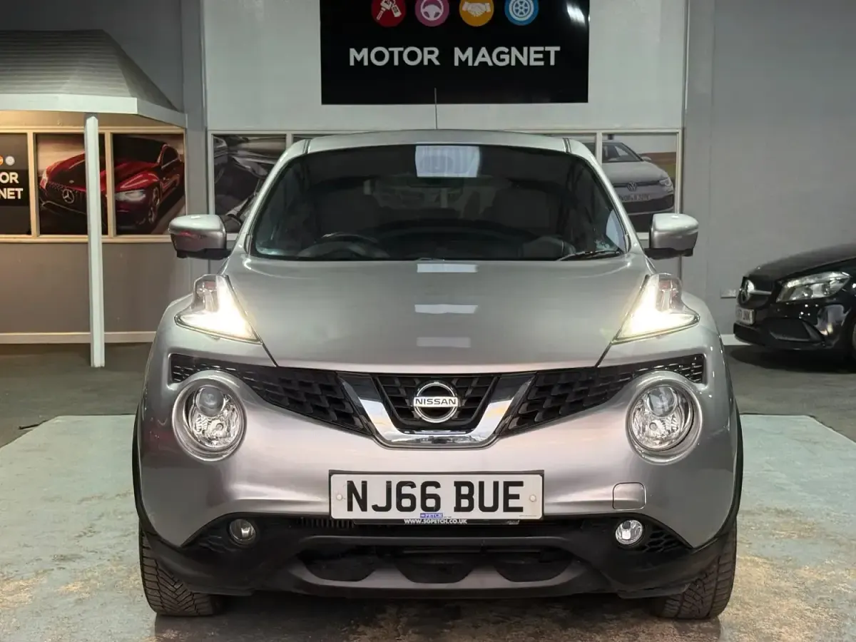 Used Nissan Juke Tekna 115 HP (84 kW) 2016 Silver SUV