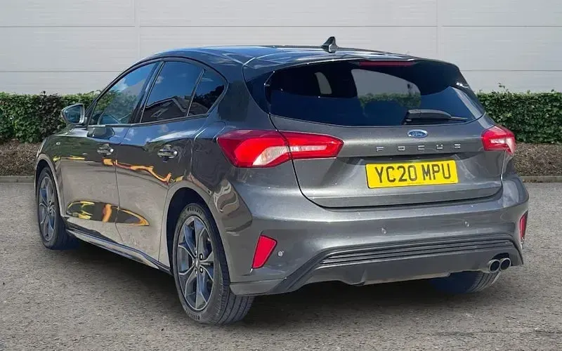 Used Ford Focus ST-Line 120 HP (88 kW) 2020 Grey Hatchback