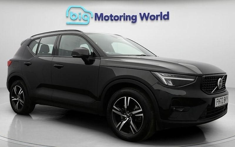 Used Volvo XC40 Plus 197 HP (144 kW) 2022 SUV