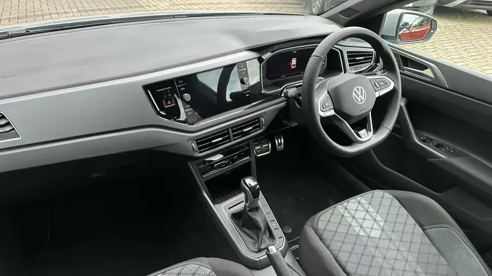 New VW Polo R-line 115 HP (84 kW) 2026 Reflex silver metallic Hatchback