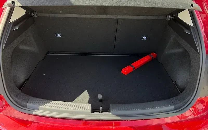 New MG MG4 EV 117 kW (160 HP) 2026 Hatchback