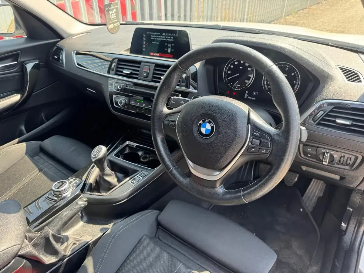 Used BMW 116 Sport Line 2017 White Hatchback