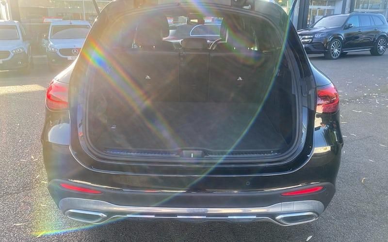 Used Mercedes GLC300 AMG Line Premium Plus 258 HP (189 kW) 2025 Estate