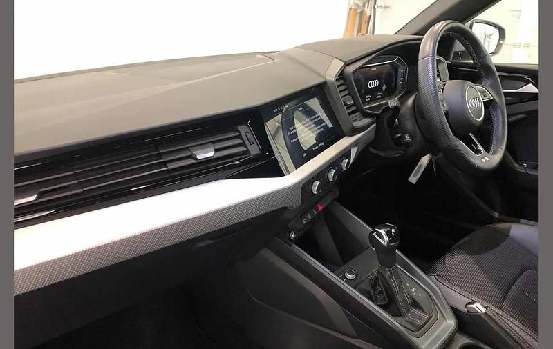 Used Audi A1 S-Line 150 HP (110 kW) 2022 Grey SUV