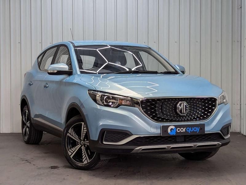Blue Used 2020 MG ZS Excite Sedan | £9,495 (Fair price) - Image 1/4