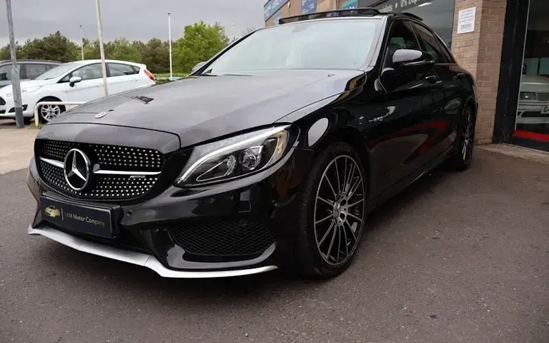 Second-hand Mercedes C43 AMG Premium 367 CP (269 kW) 2018 Negru Berlinǎ