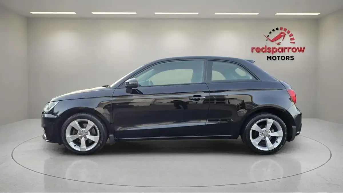 Używany Audi A1 Sport 116 KM (85 kW) 2015 Czarny Hatchback