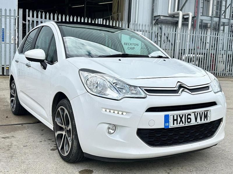 White Used 2016 Citroën C3 Platinum Hatchback | £2,990 (Fair price) - Image 1/4