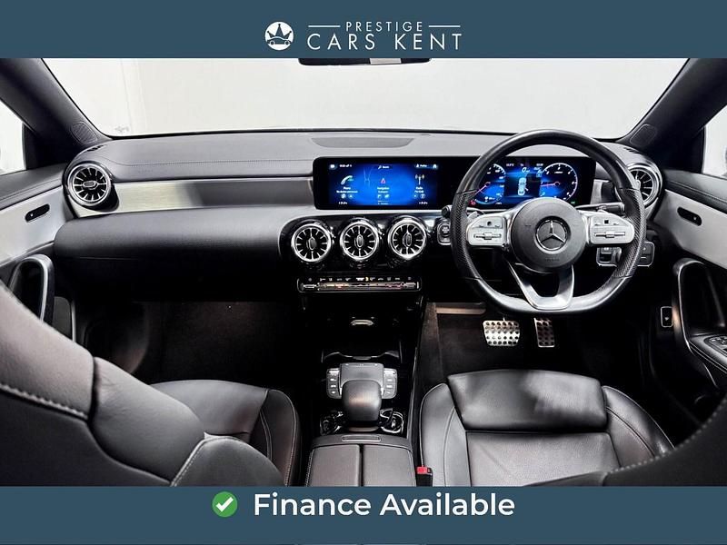 Used Mercedes CLA220 Executive 190 HP (139 kW) 2023 Black Sedan