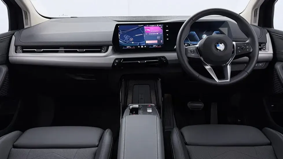 Used BMW 220 Active Tourer Sport Line 168 HP (123 kW) 2025 White MPV