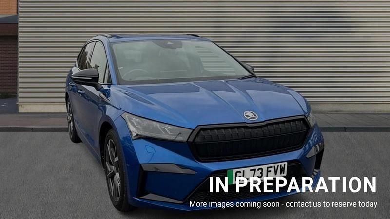 Used Skoda Enyaq iV SportlinePlus 150 kW (204 HP) 2023 Race blue metallic SUV