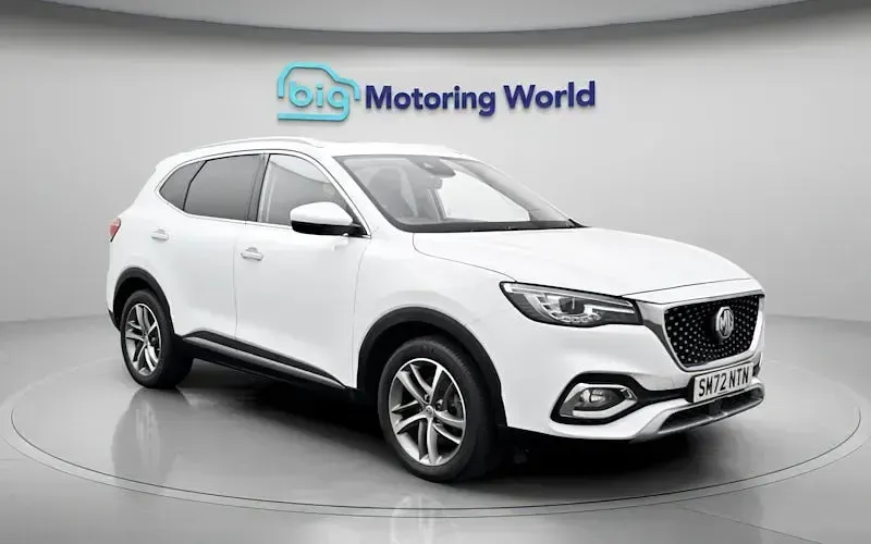 Used MG HS Exclusive 162 HP (119 kW) 2023 White SUV