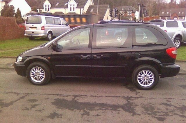 Used Chrysler Voyager 148 HP (108 kW) 2007 MPV