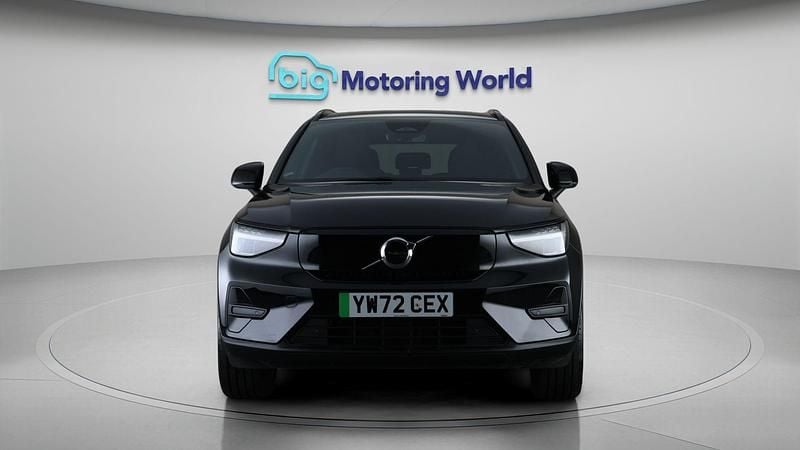 Used Volvo XC40 Core 300 kW (408 HP) 2022 Black SUV