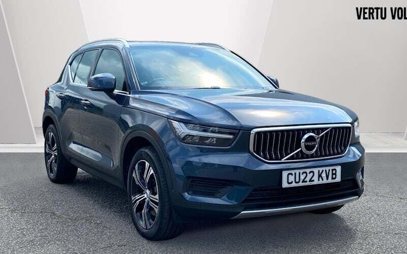 Blue Used 2022 Volvo XC40 Inscription SUV | £26,357 (Fair price) - Image 1/4