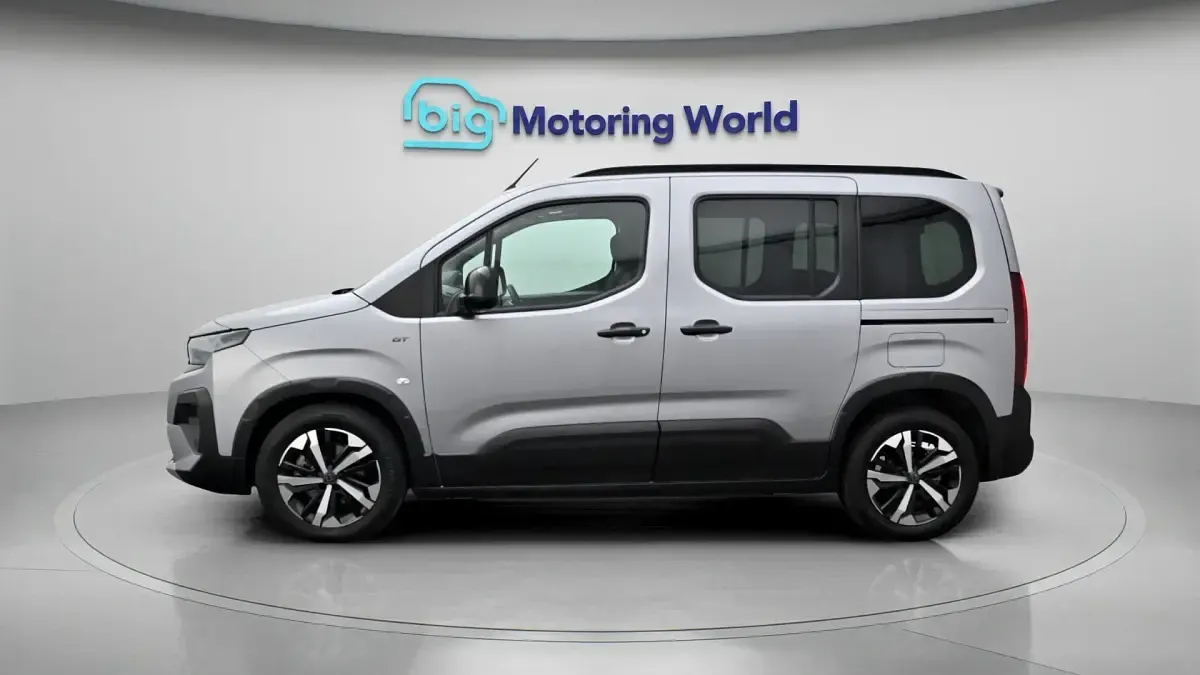 Used Peugeot e-Rifter GT 100 kW (136 HP) 2025 Grey MPV