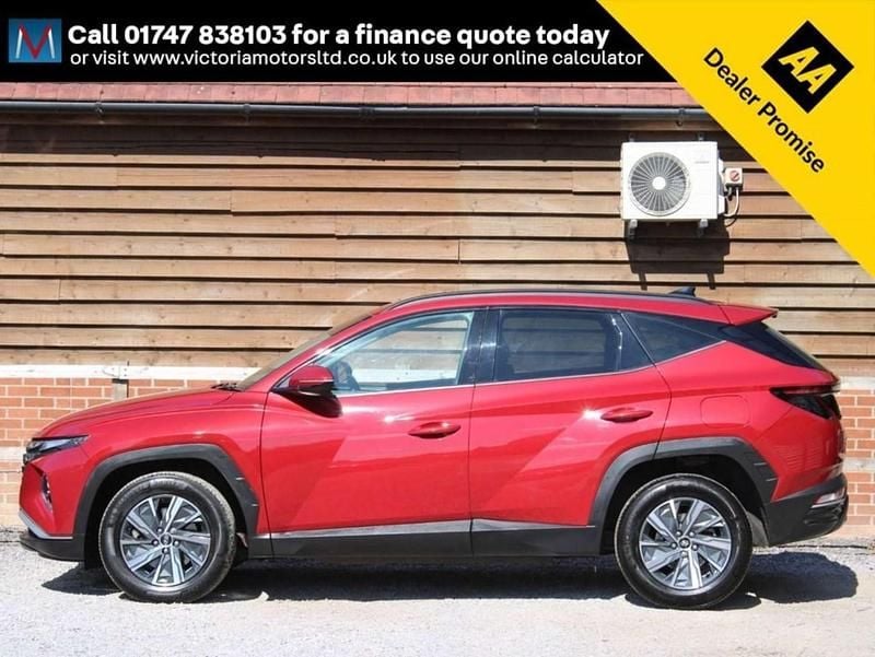 Used Hyundai Tucson SE 2022 Red SUV