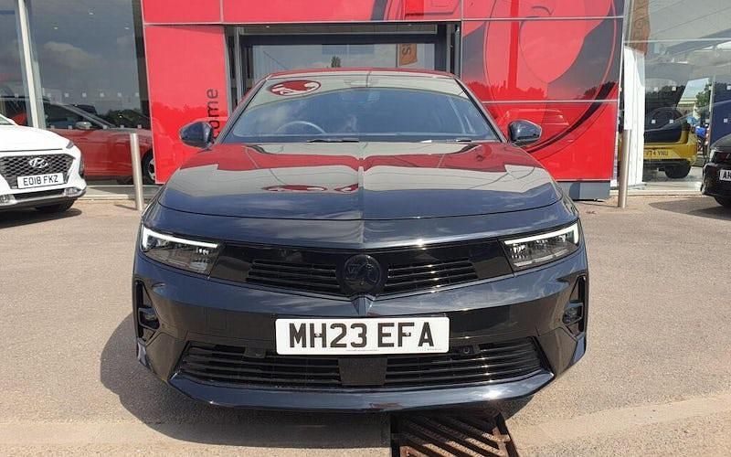 Used Vauxhall Astra 179 HP (131 kW) 2025 Hatchback