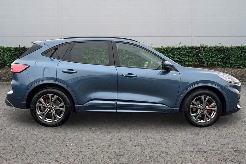 Used Ford Kuga ST-Line 150 HP (110 kW) 2023 Blue SUV