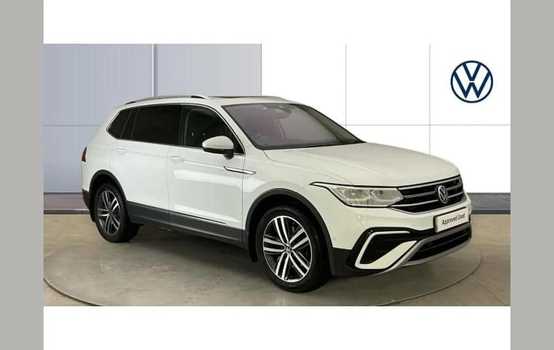 White Used 2022 VW Tiguan Allspace Elegance SUV | £27,313 (Fair price) - Image 1/4