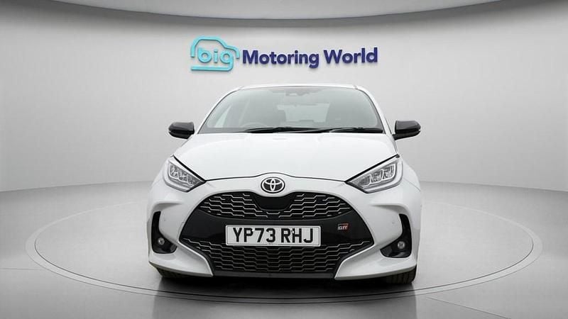 Used Toyota Yaris Hybrid Sport 116 HP (85 kW) 2023 Grey Hatchback