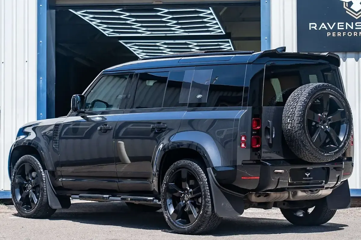 Used Land Rover Defender HSE Dynamic 2023 Grey SUV