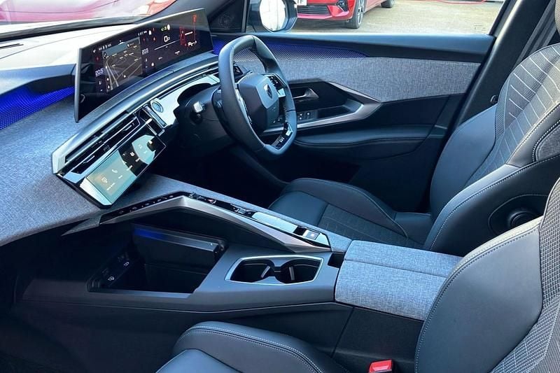 Used Peugeot 3008 GTi 136 HP (100 kW) 2025 Grey SUV