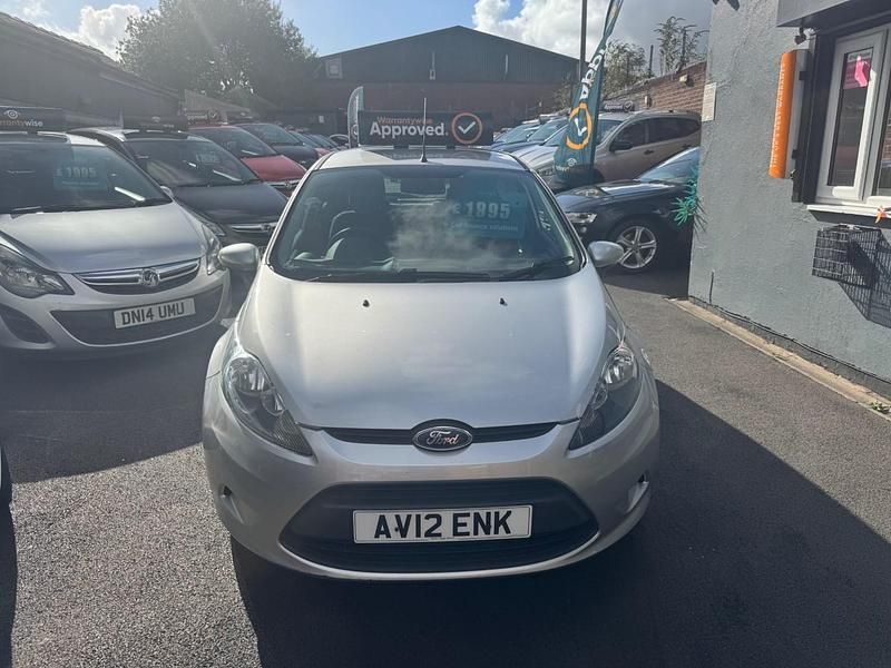 Silver Used 2012 Ford Fiesta Hatchback | £1,795 (Good price) - Image 1/4