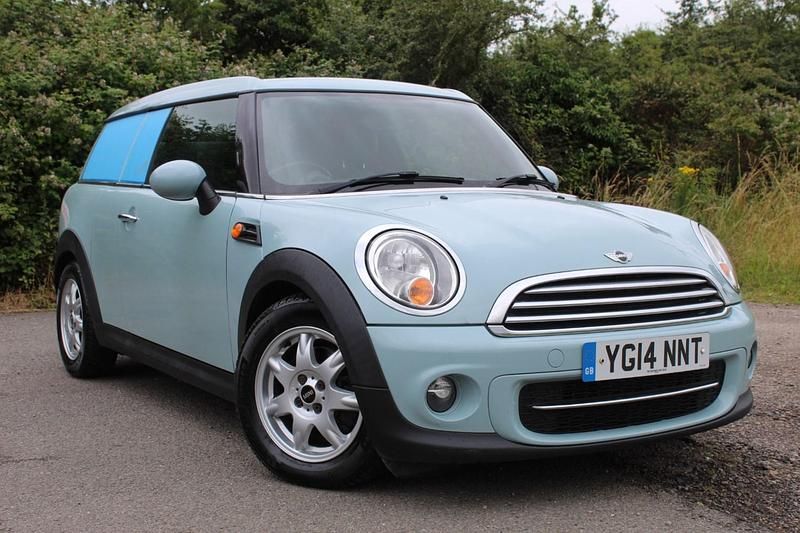 Blue Used 2014 Mini Cooper D Hatchback | £4,990 - Image 1/4