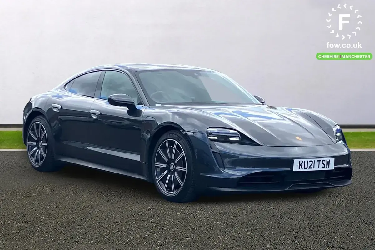 Used Porsche Taycan 300 kW (408 HP) 2021 Sedan