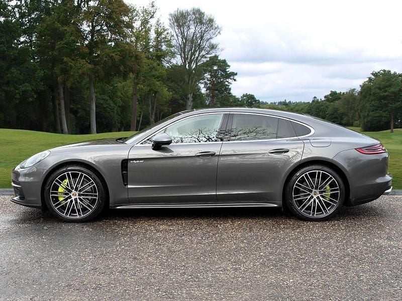 Used Porsche Panamera 462 HP (339 kW) 2018 Grey Hatchback