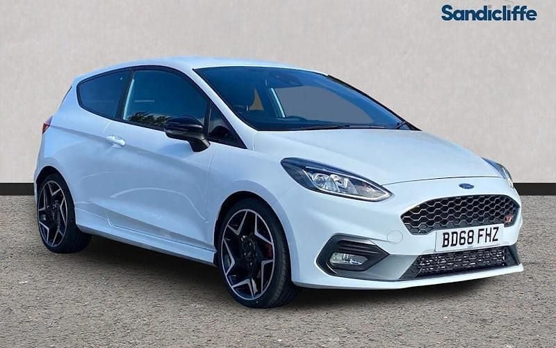 Used 2019 Ford Fiesta ST Hatchback | £13,213 (Fair price) - Image 1/4