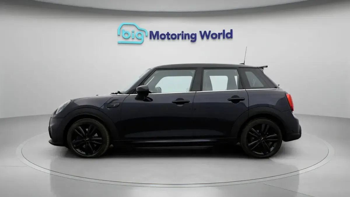Usado Mini Cooper S Hatch 176 HP (129 kW) 2021 Azul Citadino