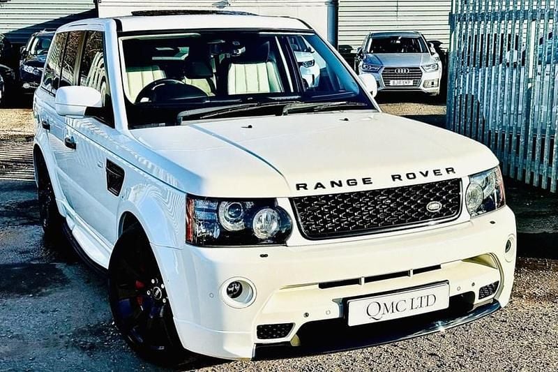 Used 2010 Land Rover Range Rover Autobiography SUV | £13,450 (Fair price) - Image 1/1