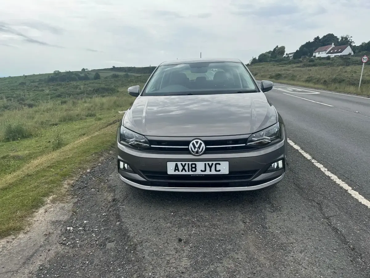 Used VW Polo SEL 115 HP (84 kW) 2018 Grey Hatchback