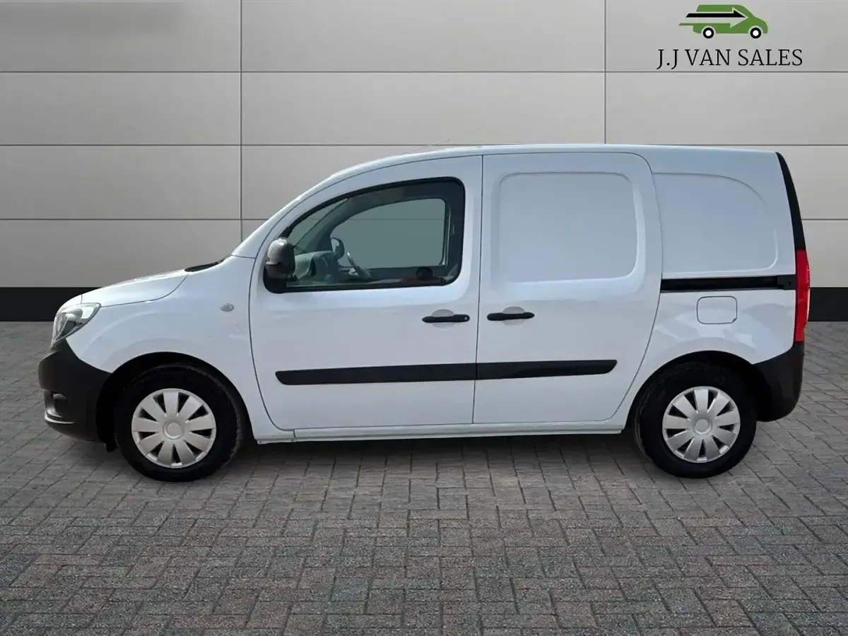 Used Mercedes Citan 109 2018 White MPV