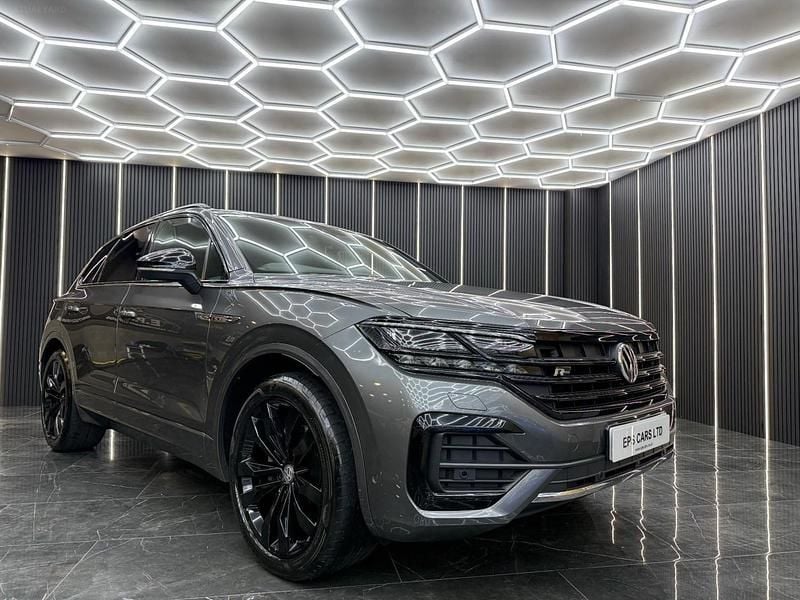 Grey Used 2020 VW Touareg Black Edition SUV | £36,829 (Fair price) - Image 1/4