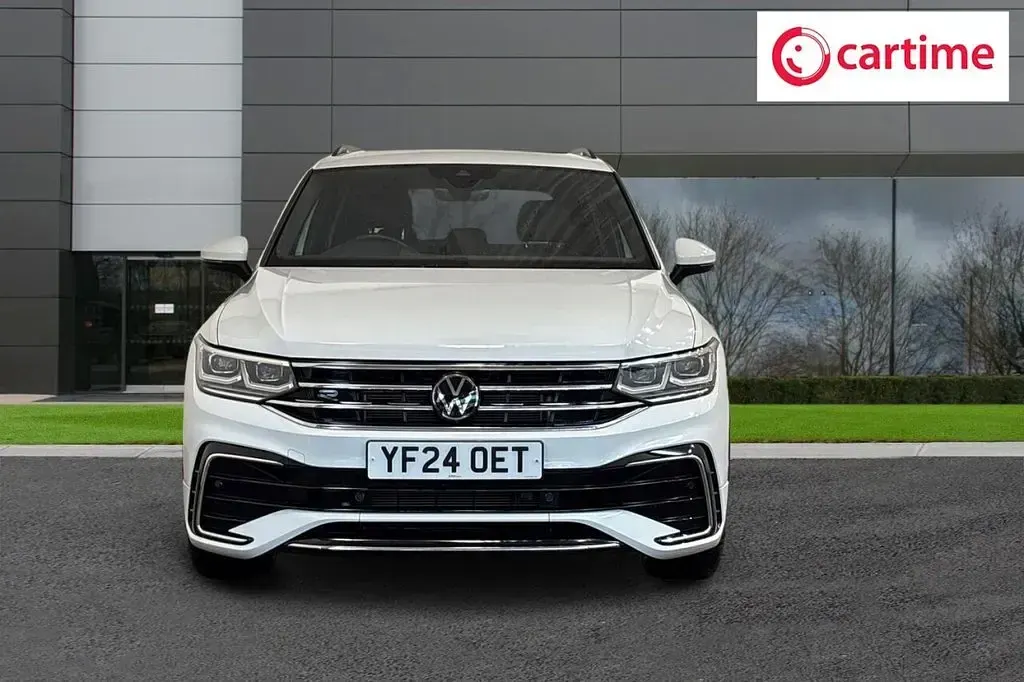 Usado VW Tiguan R-line Edition 150 CV (110 kW) 2024 Blanco SUV