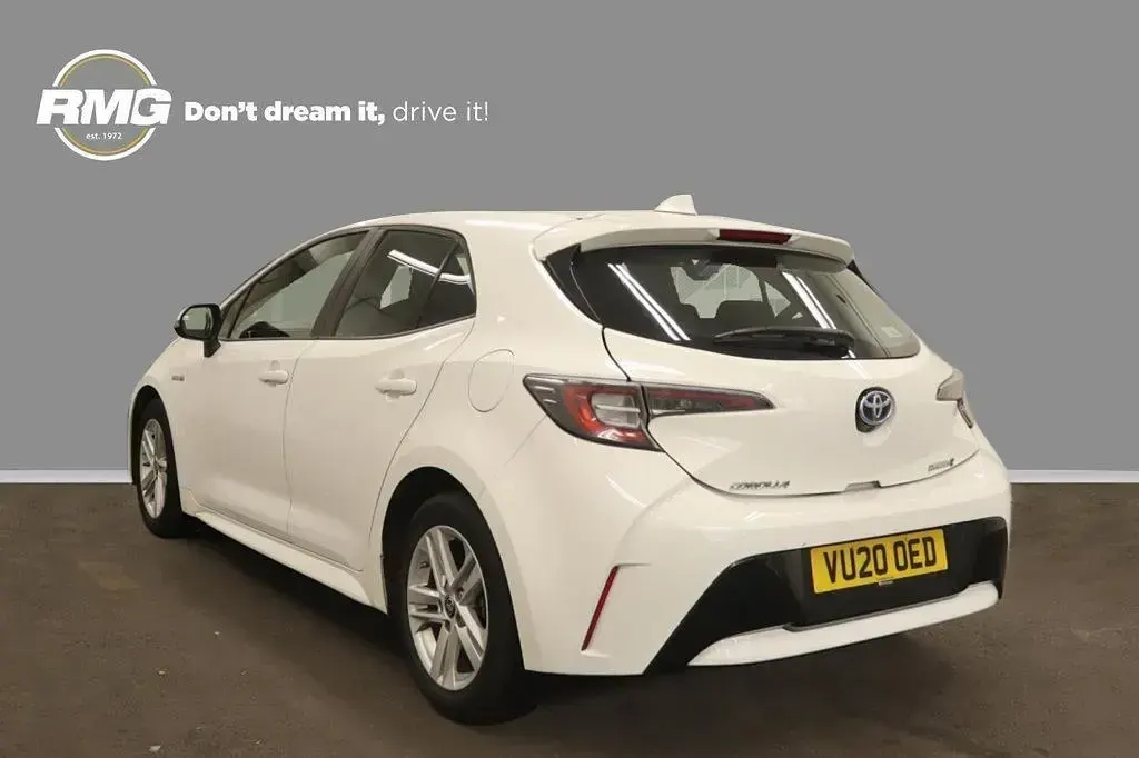 Usado Toyota Corolla 121 HP (88 kW) 2020 Branco Citadino