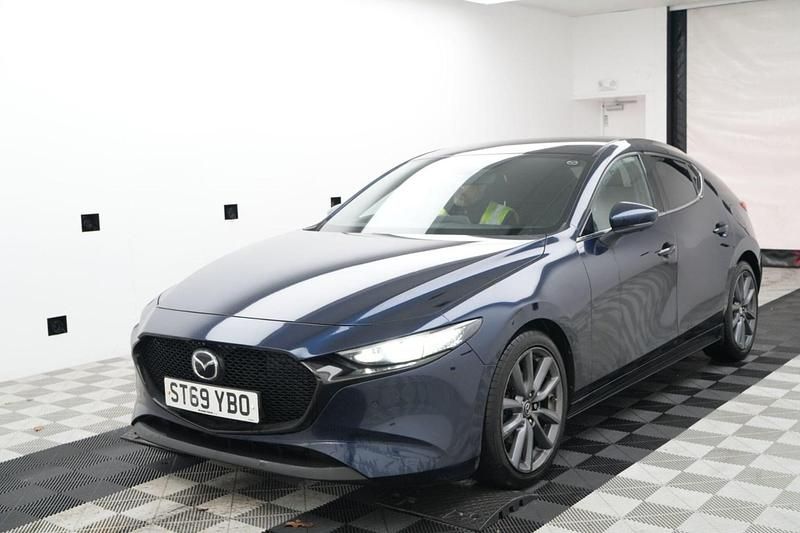 Begagnad Mazda 3 Inclusive 2019 Blå Halvkombi