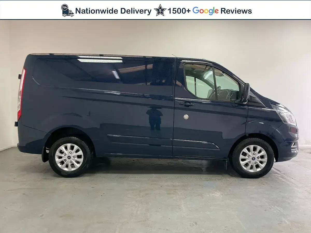 Used Ford Transit Custom Limited 130 HP (95 kW) 2022 Blue Van