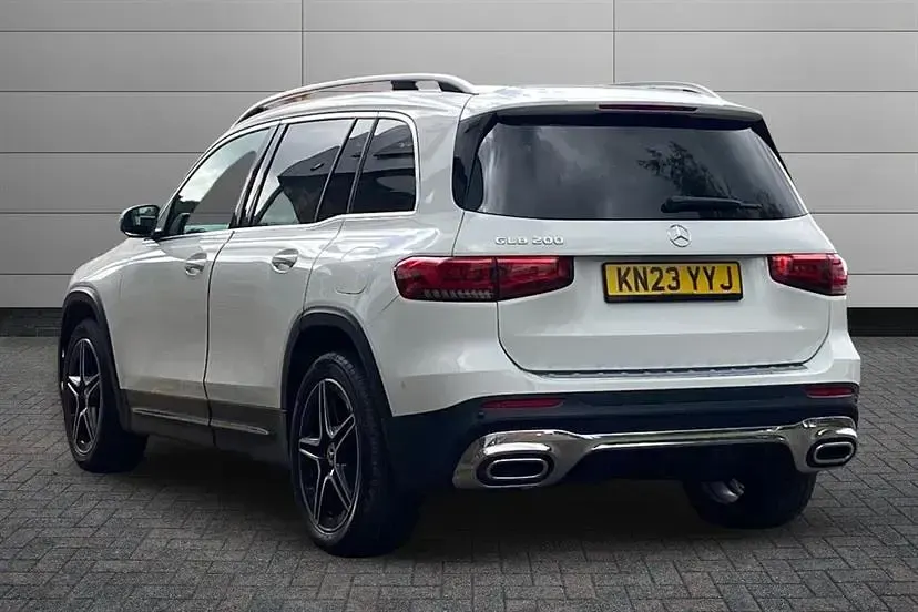 Used Mercedes GLB200 Executive 163 HP (119 kW) 2023 White SUV