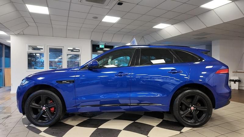 Used Jaguar F-Pace R-Sport 2018 Blue SUV