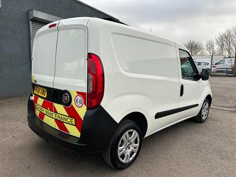 Used Fiat Doblò 2017 White MPV