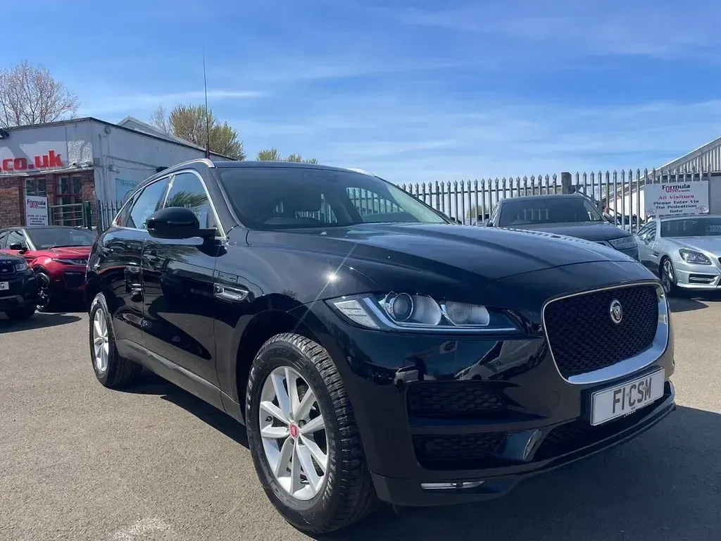 Used Jaguar F-Pace Prestige 180 HP (132 kW) 2018 Black SUV