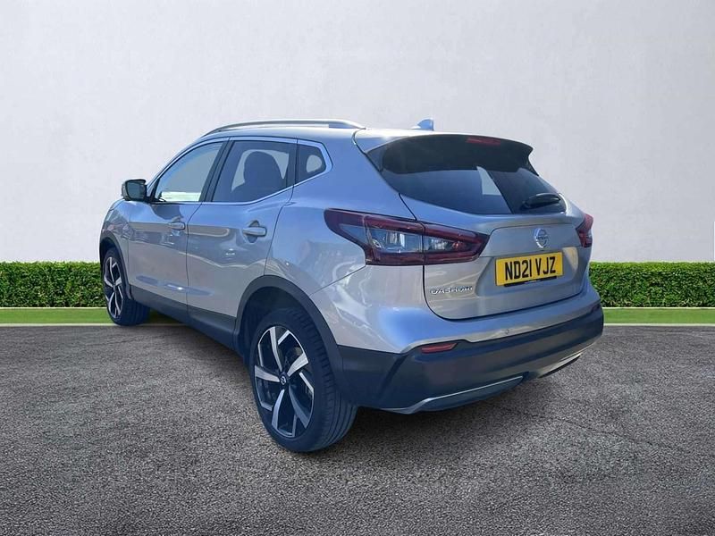 Used Nissan Qashqai N-Motion 2021 Silver SUV