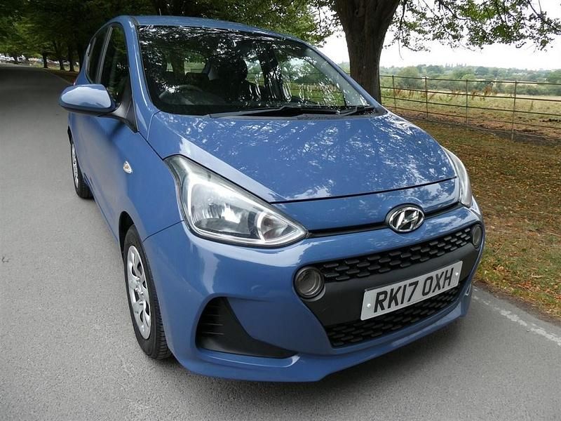 Blue Used 2017 Hyundai i10 SE Hatchback | £3,990 (Fair price) - Image 1/4