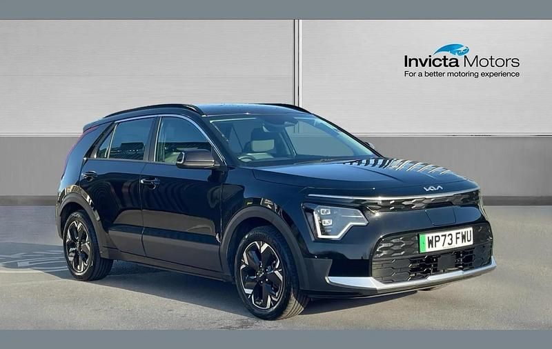 Black Used 2023 Kia e-Niro SUV | £19,500 (Good price) - Image 1/4