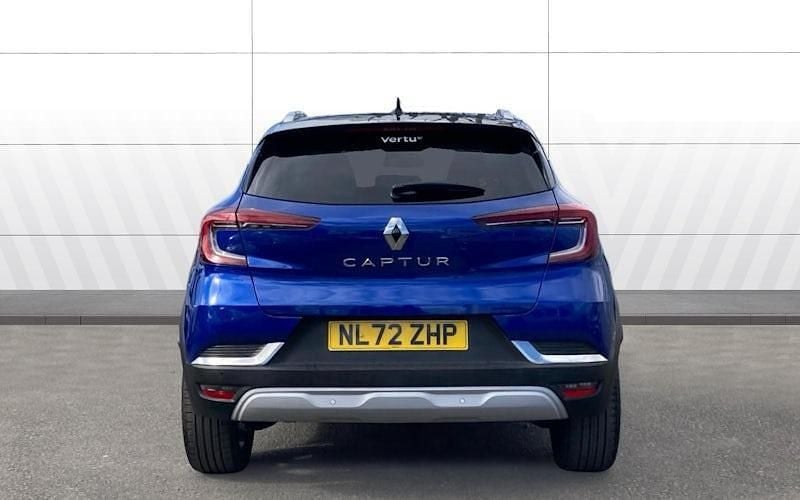 Used Renault Captur Techno 91 HP (66 kW) 2024 SUV