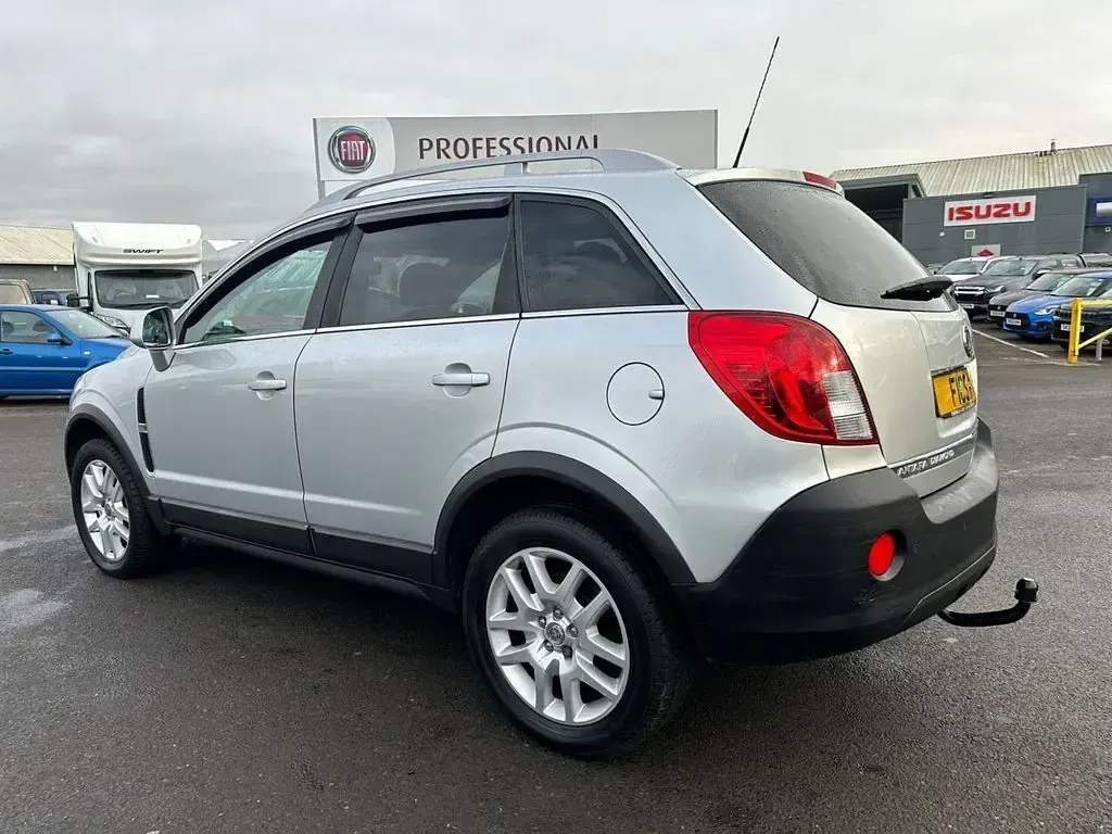 Używany Vauxhall Antara S 161 KM (118 kW) 2013 Srebrny SUV